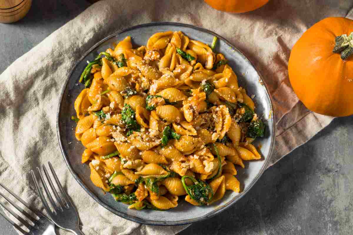 Pasta zucca e castagne