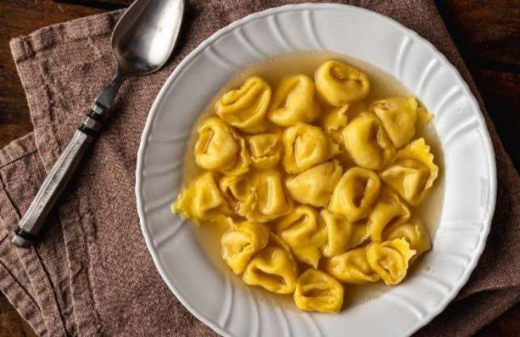 Storia del tortellino