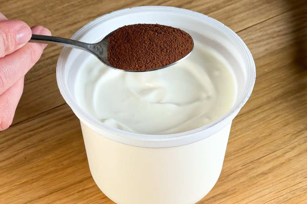 Yogurt-e-caffè